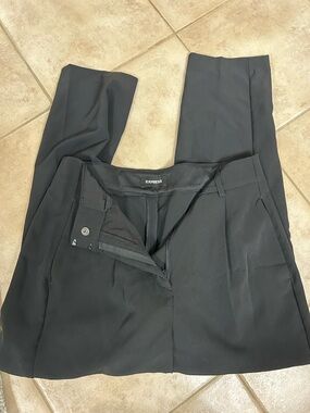 Express Women's Black Straight Leg Dress Pants